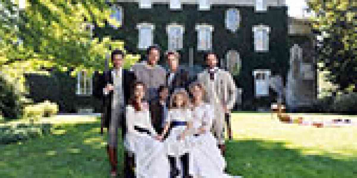 Sotto il velo nulla di nuovo, ma piace