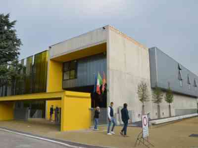 Villafranca. Una nuova scuola fa grande la piccola Rizza