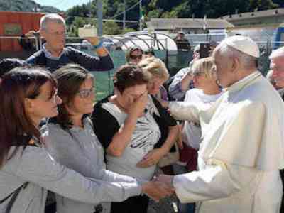 Terremoto, Il Papa incontra i sopravvissuti