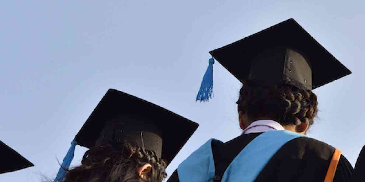Giovani. Se la laurea "perde" l'ascensore