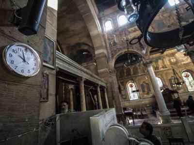 Bombe in chiesa tra i fedeli