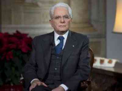 Mattarella, discorso di fine anno: dal presidente una lezione di stile