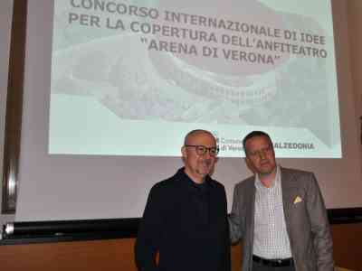 Presentati tre "ombrelli" per l'Arena