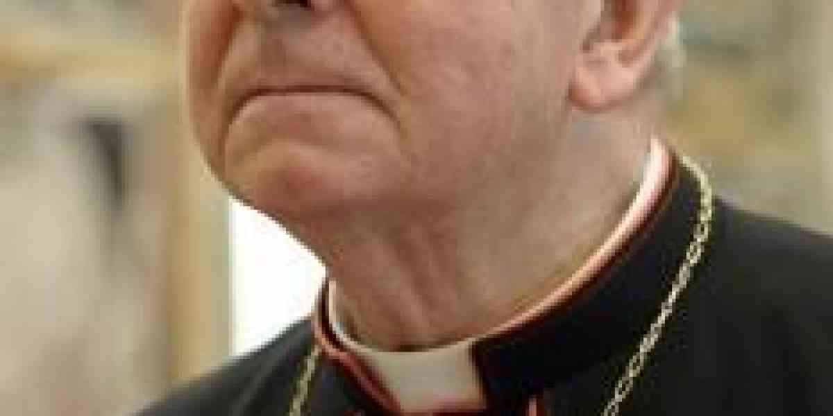Il cardinale Nicora verrà sepolto nel Duomo di Verona