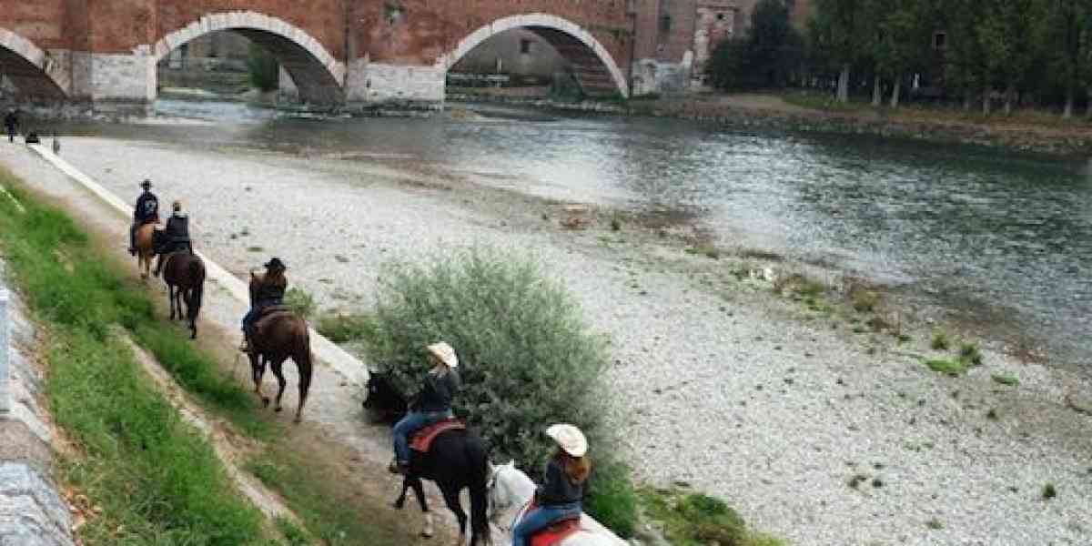 Inaugurata la prima ippostrada urbana
