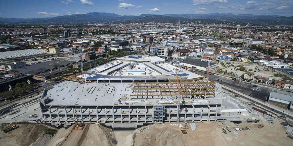 "Taglio" deciso ai nuovi centri commerciali