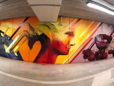 La street art colora il parcheggio
