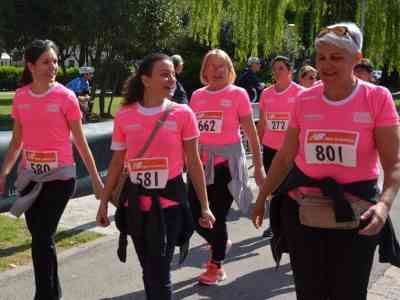 La carica delle 1.500 "donne in gamba"
