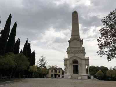 La memoria rivive all'ossario di Custoza