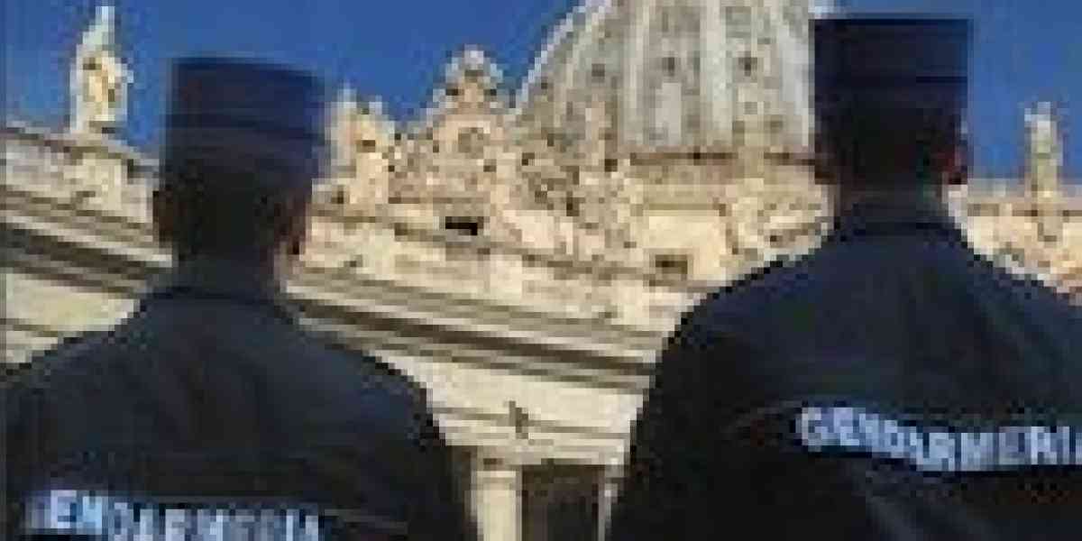 In servizio per la sicurezza del Papa