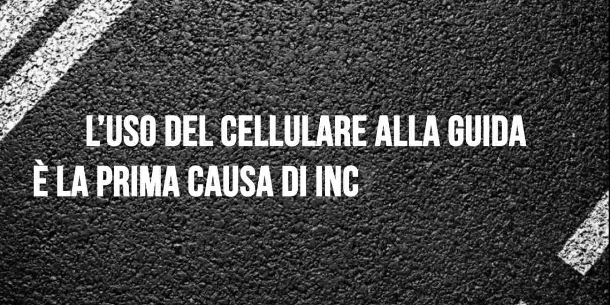Cellulare alla guida, caccia ai furbetti