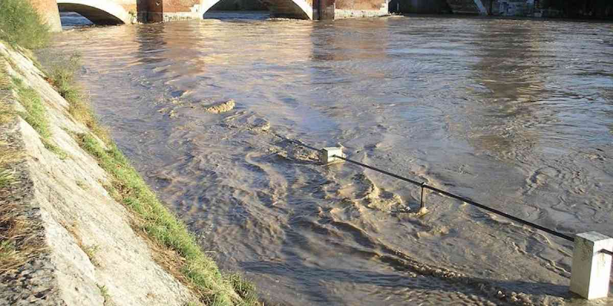 L'Adige in piena