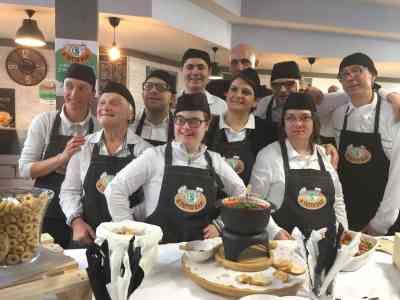 L’integrazione è “A tutto bar” nell’ospedale di Marzana