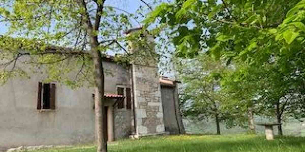 Sulle colline attorno a Moruri tracce di storia e splendidi paesaggi