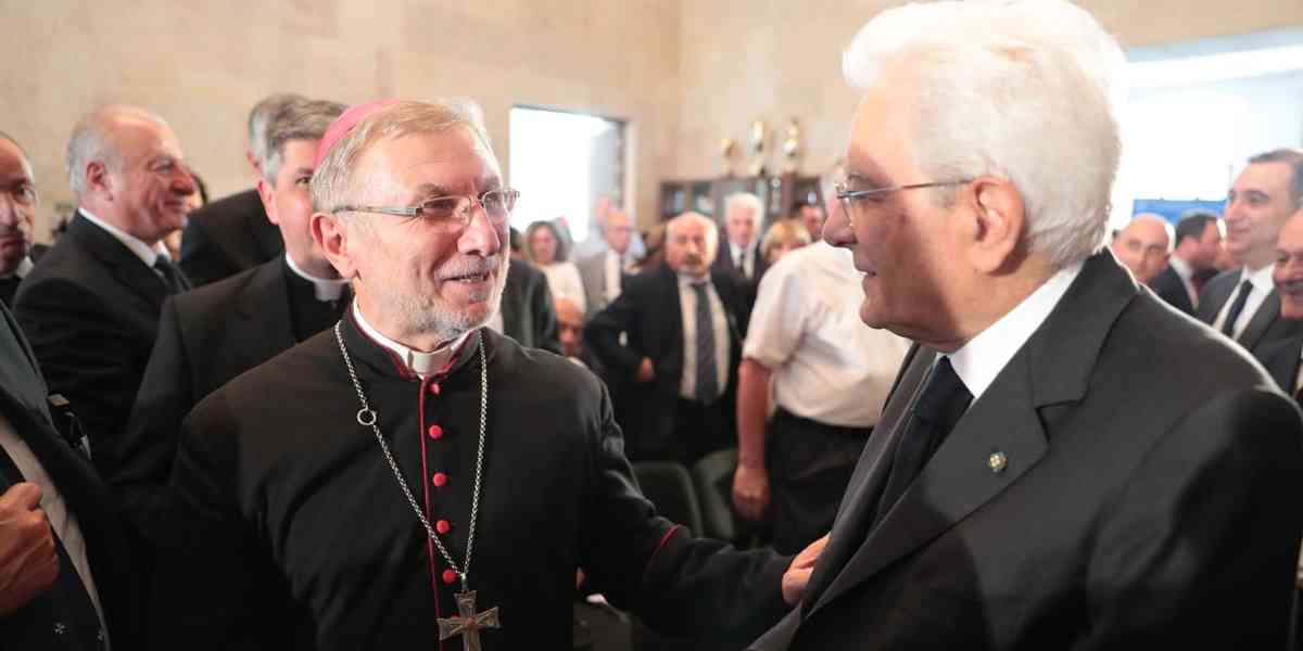 Mattarella premia monsignor Pasotto per il suo apostolato