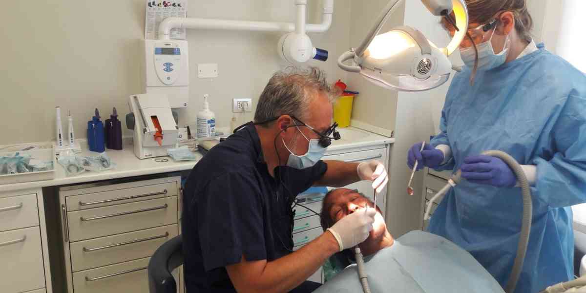 Dentisti veronesi volontari per i più poveri