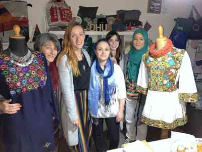 I colori dell’Afghanistan nella storia senza paura di Sadaf
