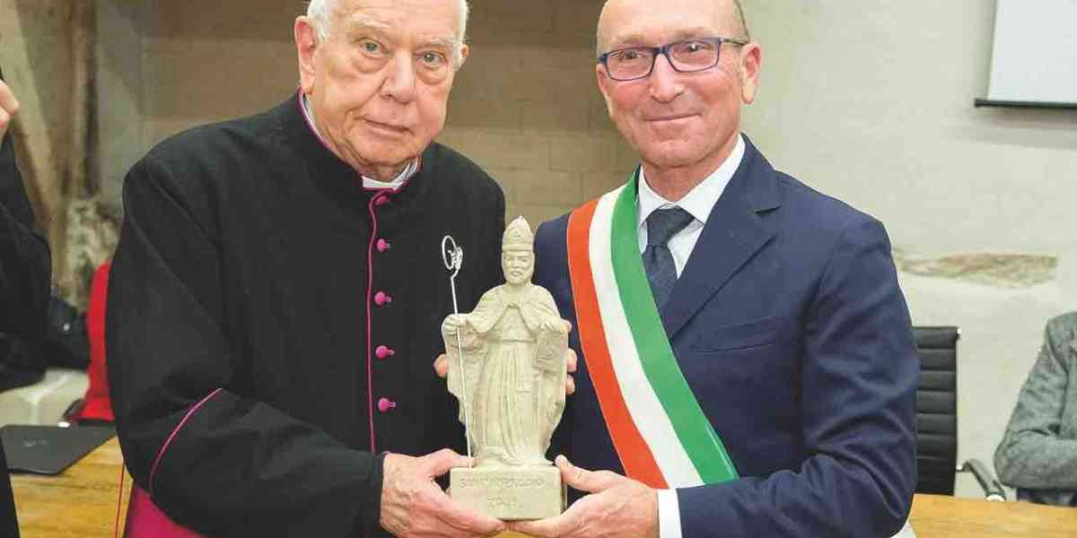 È mons. Luciano Ugolini il "personaggio dell'anno" 2019