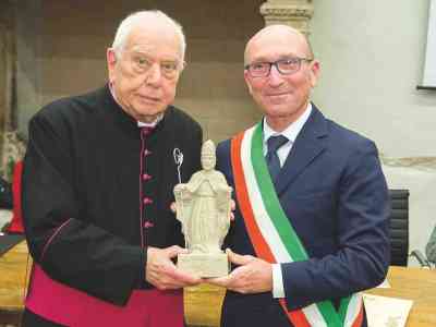È mons. Luciano Ugolini il "personaggio dell'anno" 2019