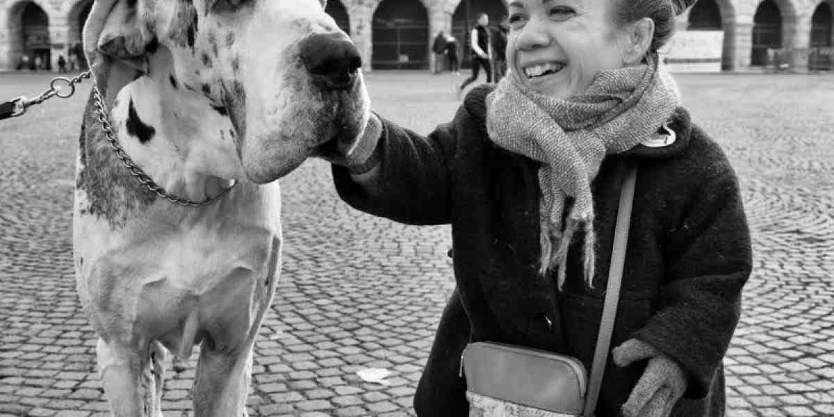 Piccoli nel corpo, grandi nell’arte: una lezione che riscrive la storia