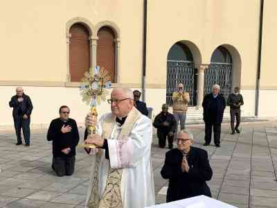 La speciale benedizione del Vescovo su Verona
