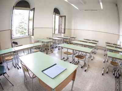 Il mondo è in ripartenza la scuola rimane al palo