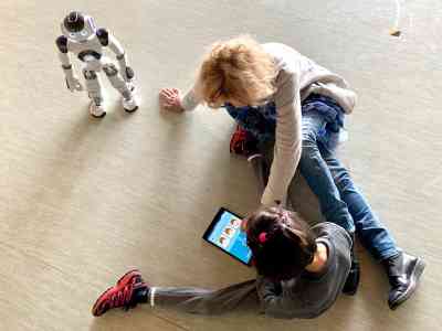 Bosco Chiesanuova. Un robot aiuta gli studenti autistici