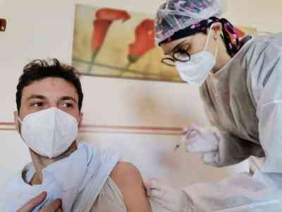 La corsa negli ospedali... e il sospiro di sollievo della case di riposo