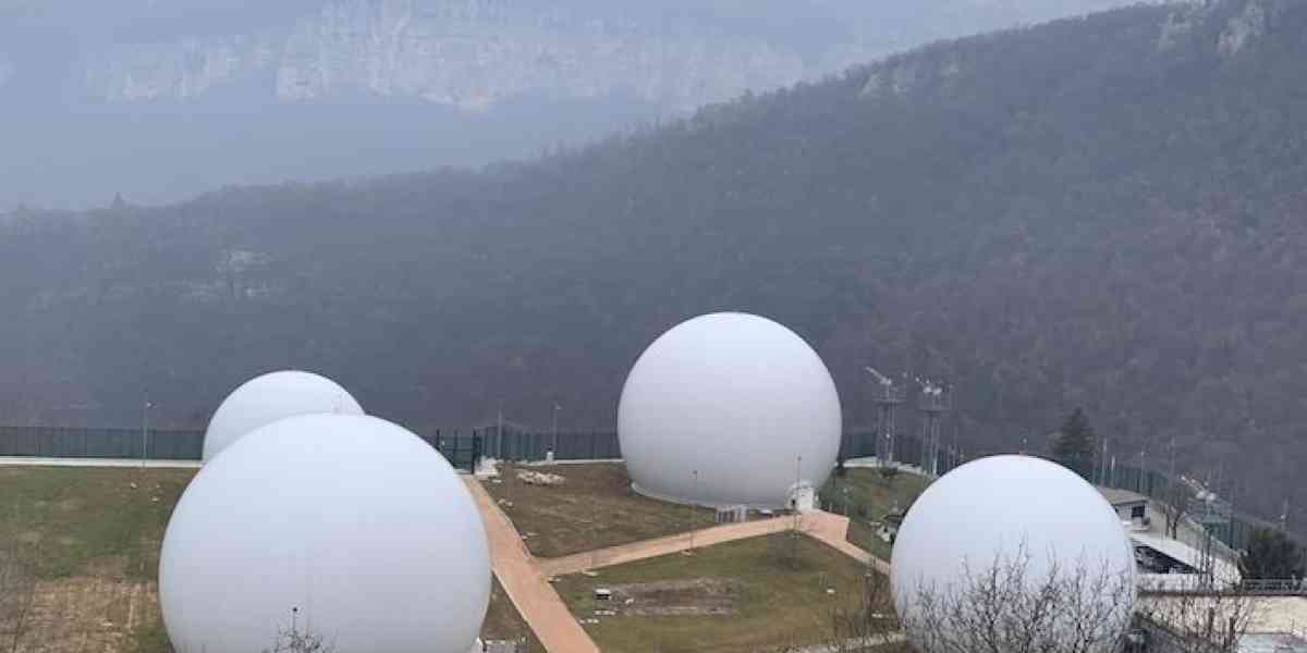 A Lughezzano tra i “palloni” della Nato e la prima Lessinia di pietra e di boschi