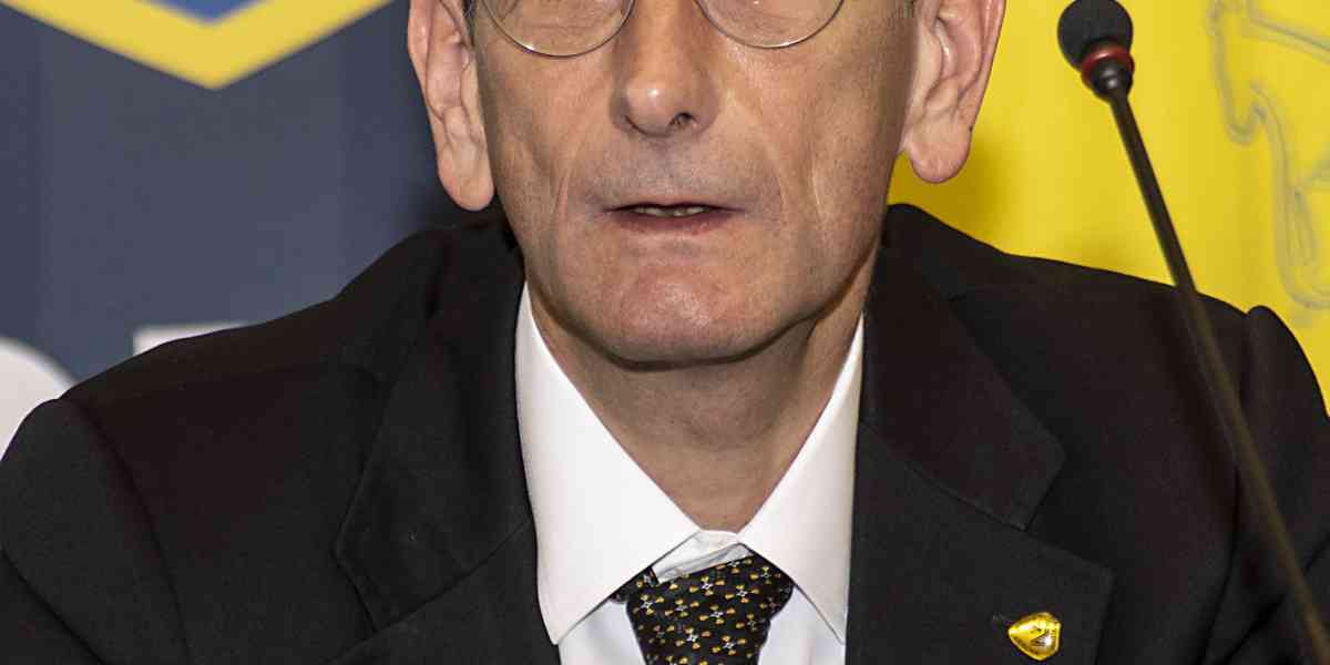 Balotelli manda il Chievo ko, Campedelli protesta