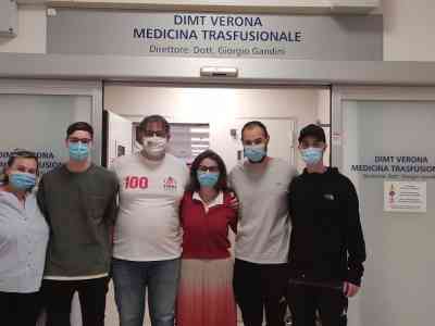 Nicola e i suoi tre figli: tutti donatori di sangue