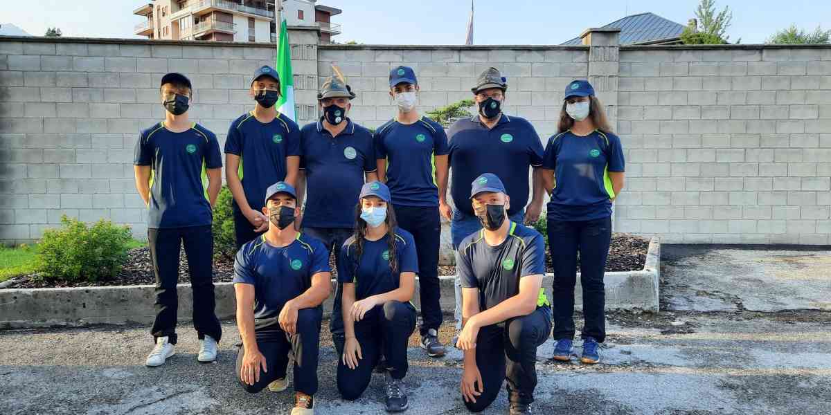 Sveglia alle 6.30 e niente cellulari: ecco il camposcuola degli alpini