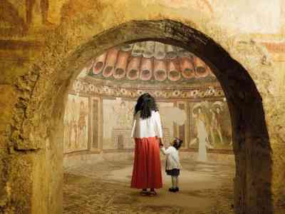 Santa Maria in Stelle. Nuove guide per il "Pantheon"
