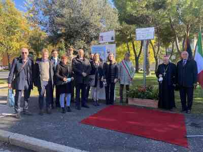 Intitolati a don Luigi Bosio i giardini dietro la chiesa di Avesa