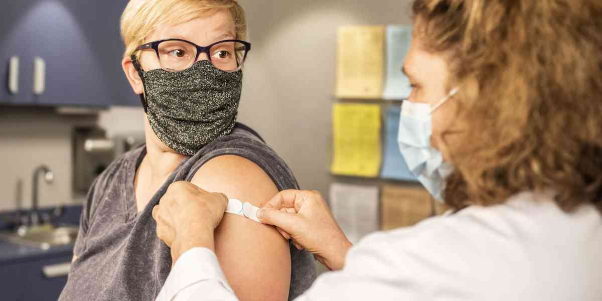 Altro malanno, altro vaccino: è tempo di antinfluenzale