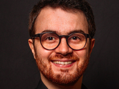 Il giovane clavicembalista De Nardo interpreta Bach al Teatro Ristori
