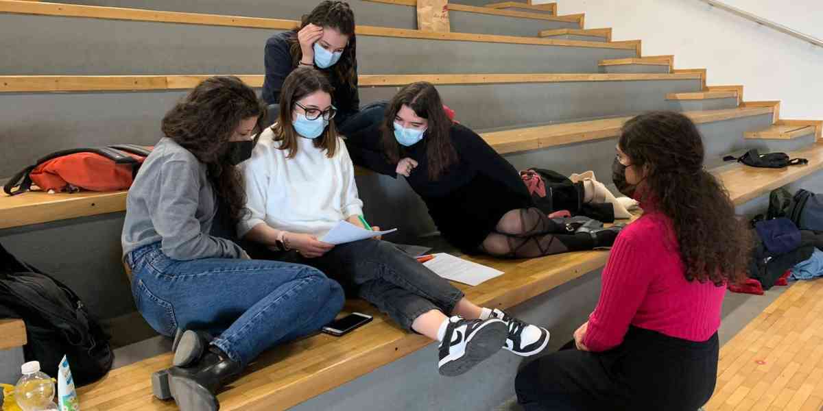 Testimoniare ai giovani la solidarietà