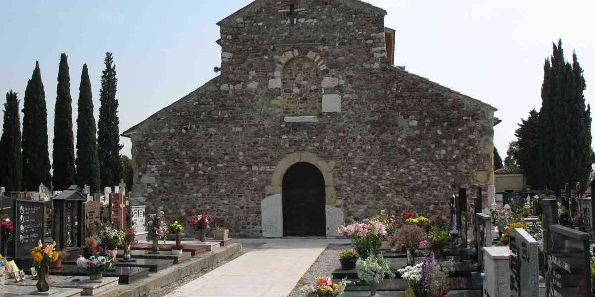 Il romanico nelle chiese medievali diffuse tra Garda e Valpolicella