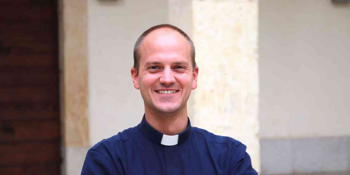 Conosciamo i cinque nuovi pastori della Chiesa veronese: don Claudio Tumolo