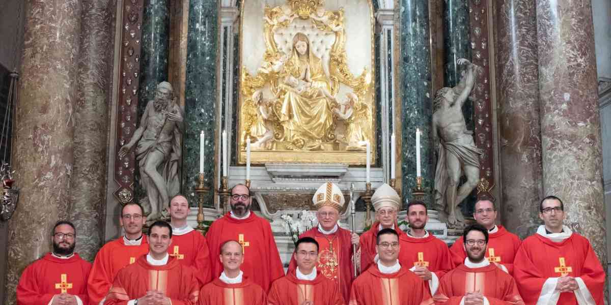 Il vescovo di Verona Giuseppe Zenti ha ordinato cinque nuovi preti