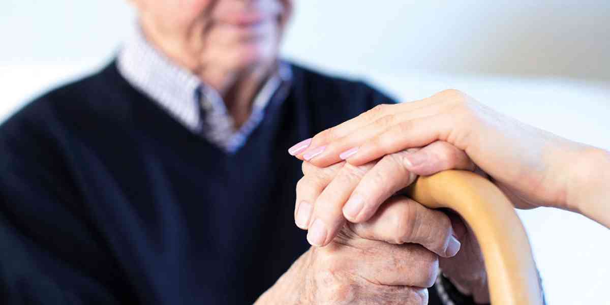 Il morbo della vecchiaia che non trova ostacoli