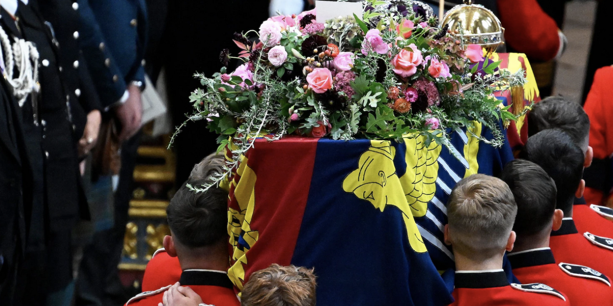 Imparando dai riti profani torniamo a dare freschezza alle nostre liturgie