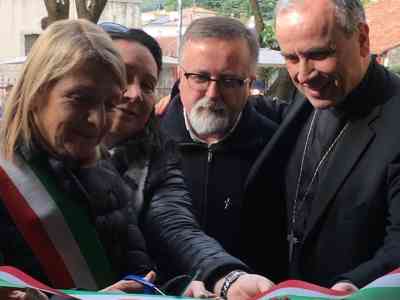 Aperto a Caprino il dodicesimo emporio Caritas