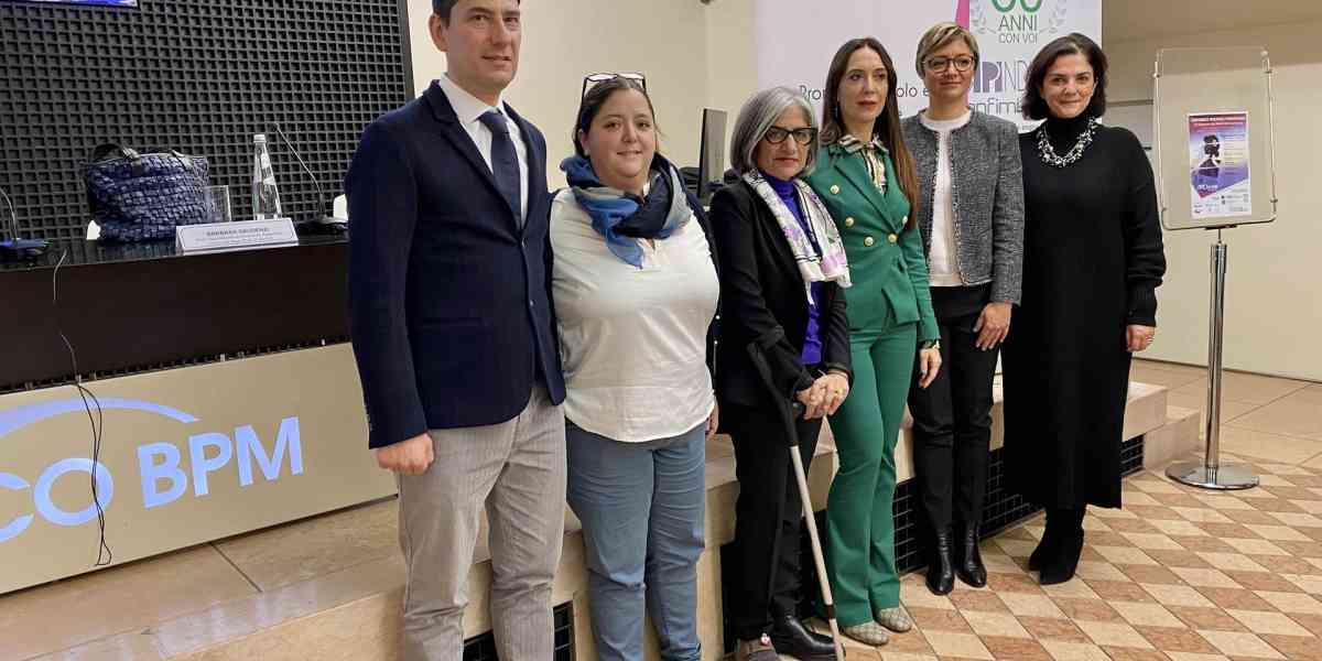 Informazione e prevenzione contro “L’invisibile violenza finanziaria”