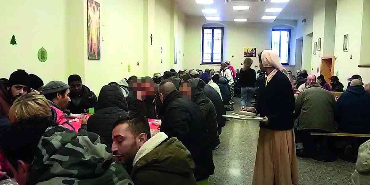 Pranzo di Natale tra poveri e studenti