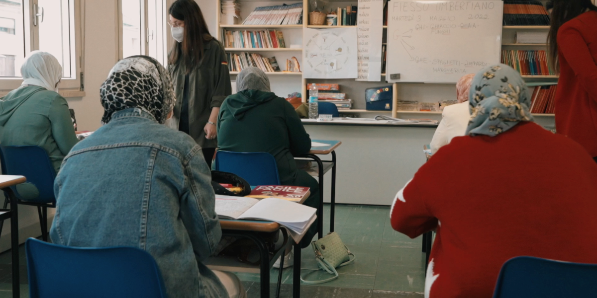 Grazie all'8xmille una scuola di italiano per donne straniere