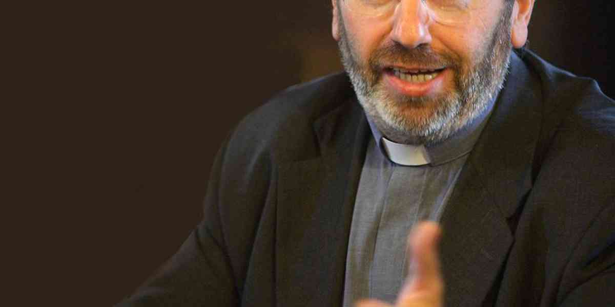Un libro ricorda don Giampietro Fasani
