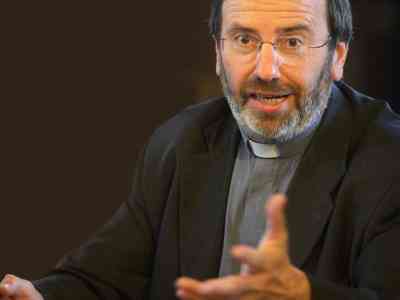 Un libro ricorda don Giampietro Fasani