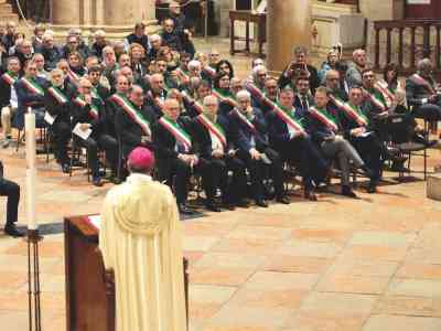«Verona, gioca di squadra!»