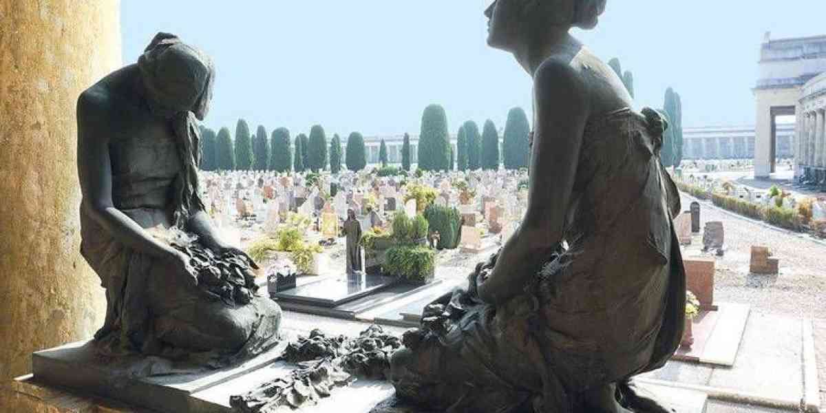 Ognissanti: il Vescovo celebra la Messa al Monumentale